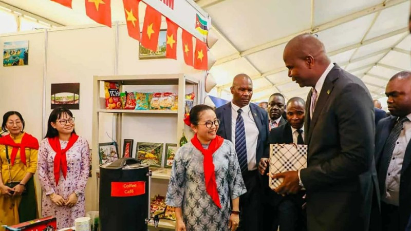 Quảng bá hình ảnh đất nước, con người Việt Nam tại Hội chợ quốc tế Maputo